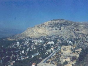 Еднакви проблеми на емигранта и тук и в България – 56% искат съсед-чужденец
