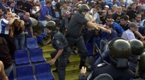 „Левски“ свали гащи и извади нож