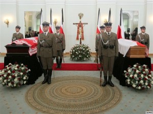 Полският президент „ляга“ до кралете