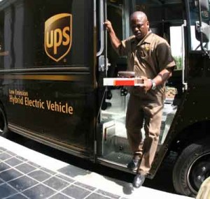UPS стана най-големият куриер в света – купи TNT Express за $ 6,85 млрд.